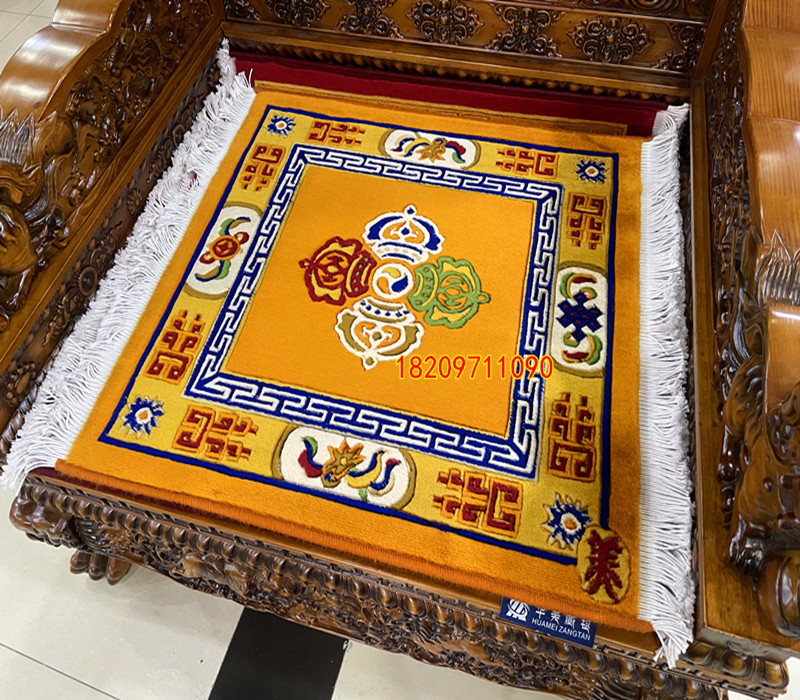 Tibetan wool boutique carpets, household items, sofa cushions, worship cushions, diamond cross and pestle pattern, 3 colors are available