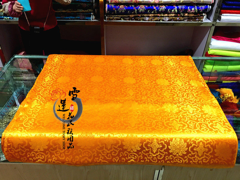 Tibetan traditional fabric Buddha hall decorative background wall handmade Lotus diamond cross pestle pattern width 90 cm