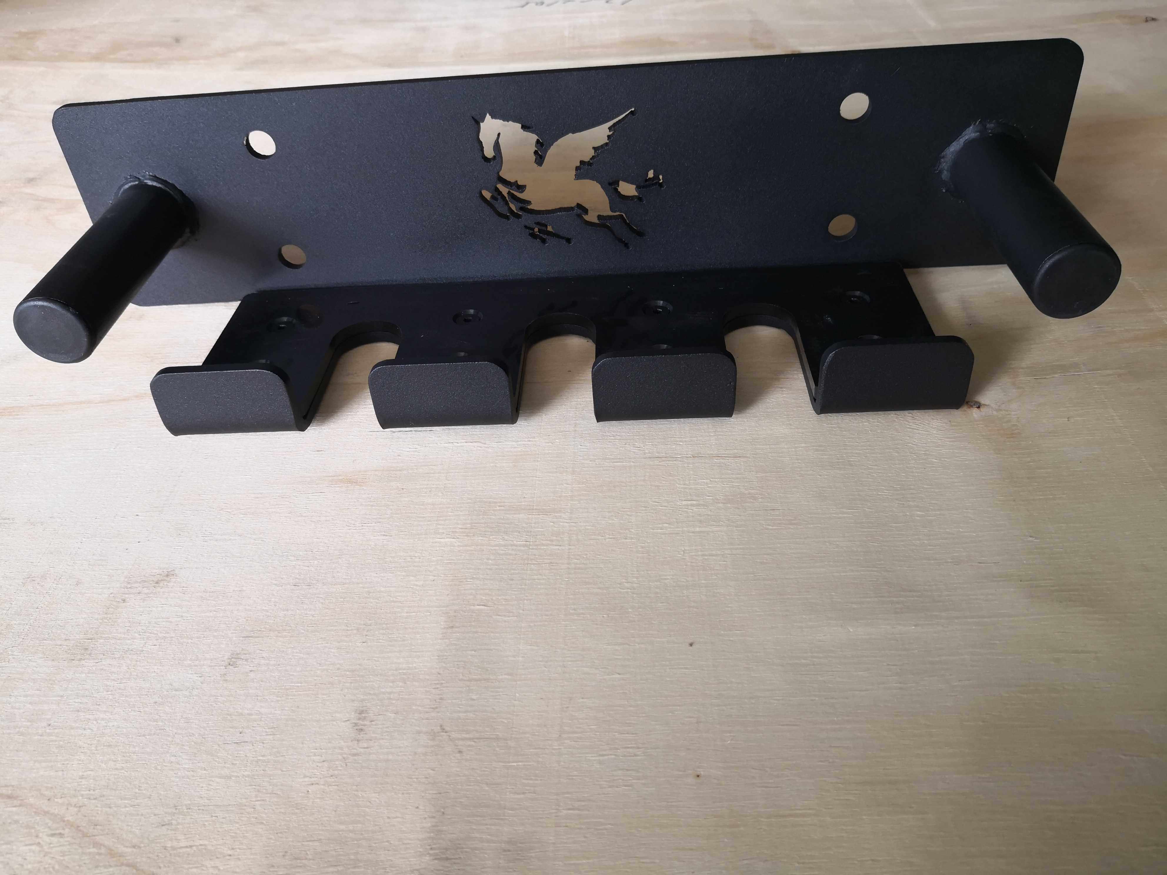 Barbell bar hanger, chuck hanger, jump rope, tension belt and other fitness accessories