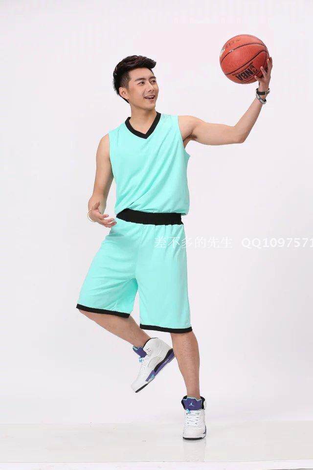 survêtement sport - Ref 563089 Image 107