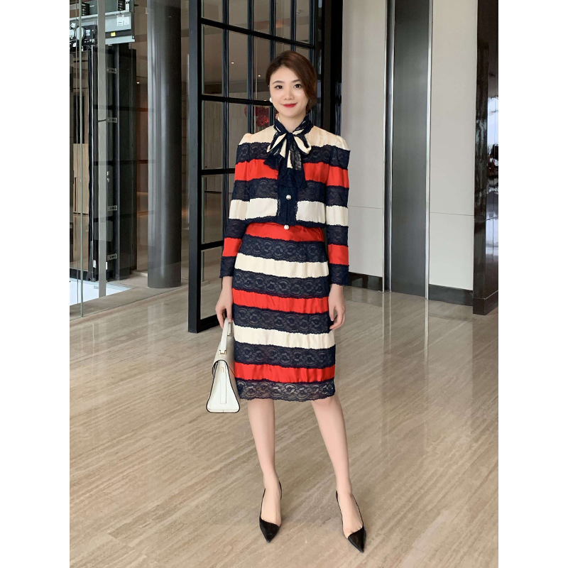 Linen 2020 Early spring New Collision Color Striped Splicing Lace Real Silk Blouse With Slim Wrap Hip Half Body Skirt Suit