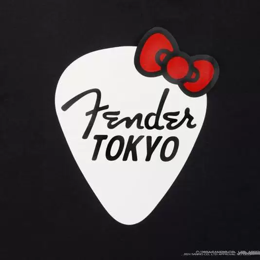 Скидка 12% на футболку Nissan Fender x Hello Kitty Tokyo KT для мужчин и женщин 911 8994
