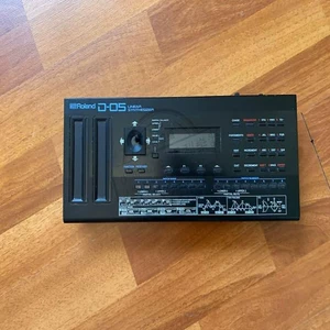 10 % скидка Roland Roland D-05 Линейный алгоритм синтезатор
