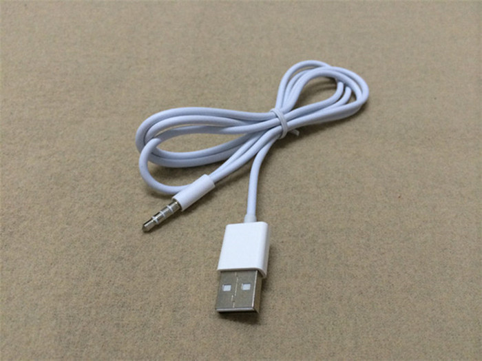 On-board usb turn 3 5 audio line usb switching line phone sound connection line mp3 headphone charging wire-Taobao