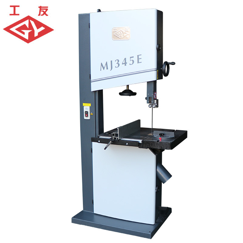 Workers' woodworking machinery heavy joinery band saw cutting saw jig saw