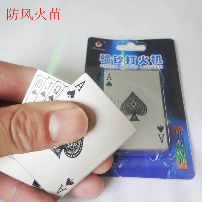 Sáng tạo cá tính kim loại đồng chơi thẻ nhẹ hơn bơm hơi điện tử nhẹ hơn quà tặng giả mạo thủy triều hột quẹt bic