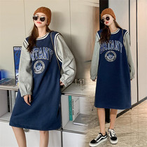 Han Edition Loose weight younger sister Conspiculy Autumn Winter Alphabet Printed Fake two sets of round neckline Clothing Leisure Medium Long blouses