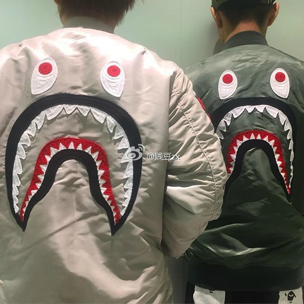 Купить Куртка bape shark ma-1 ma1 Bathing в интернет-магазине с Таобао ...