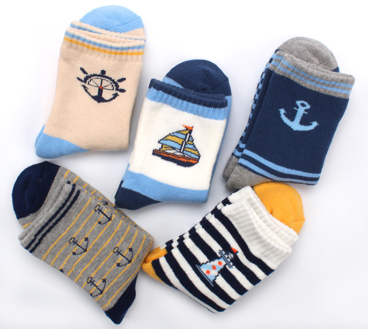 Mùa đông trẻ em vớ cotton dày ở trẻ lớn trong ống bông để giữ ấm cho bé trai và bé gái tiểu học vớ terry tất chống trơn cho bé