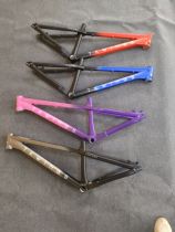 Sky Wing TKWINGS soil slope frame 26-inch two-color automotive grade paint flat welding technology performance car street climbing