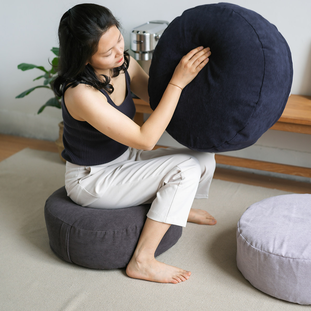 Cushion futon Japanese padded tatami cushion on the ground sitting pier lazy people floating window cushion household round cushion