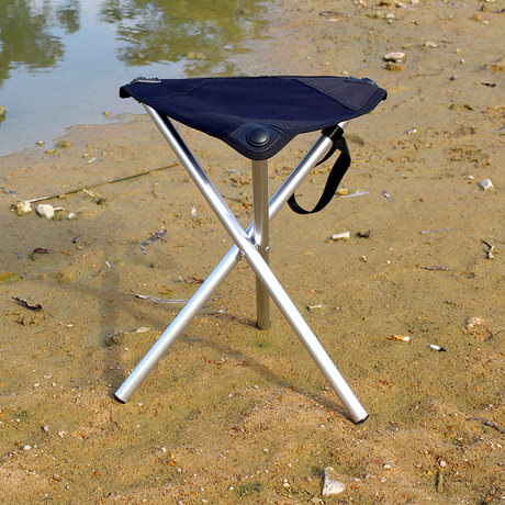 3 legged folding stool