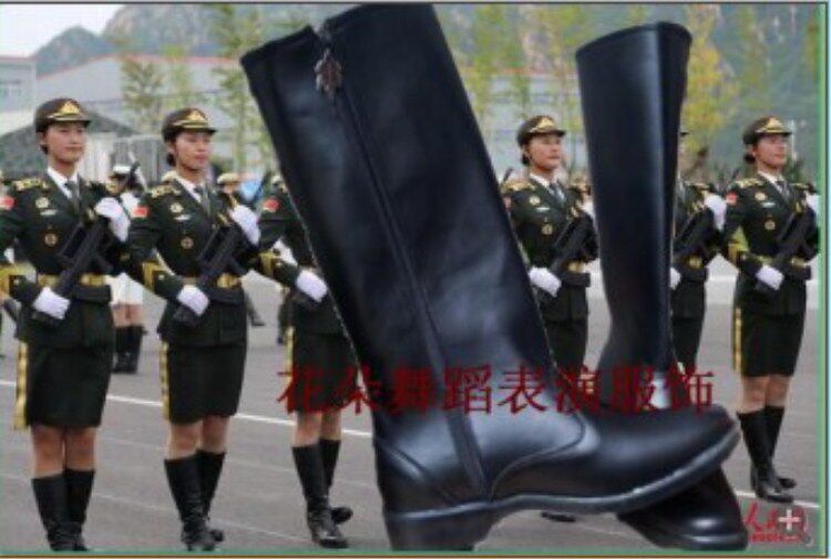 Bottes militaires en cuir - Ref 1398481 Image 8