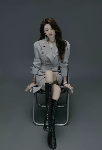 Тема фильма фильма тема модного журнала Wind Grey West Service Пара костюм изображение изображение искусство фото фото свадебное платье