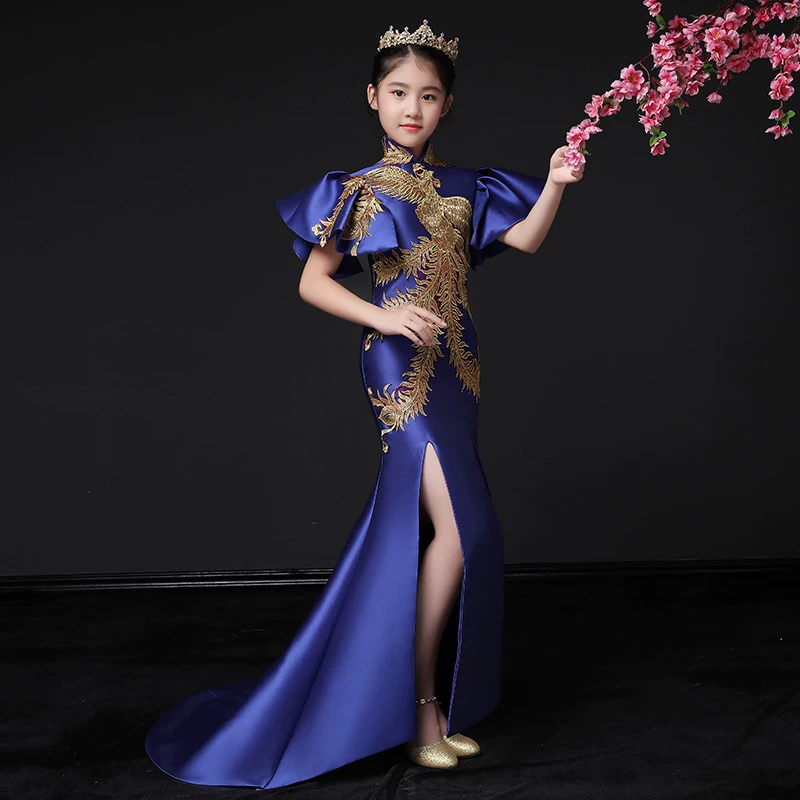 Váy trẻ em Phong cách Trung Quốc người dẫn chương trình catwalk lau quần áo biểu diễn piano theo sau cô gái guzheng váy sườn xám độc đoán - Váy trẻ em