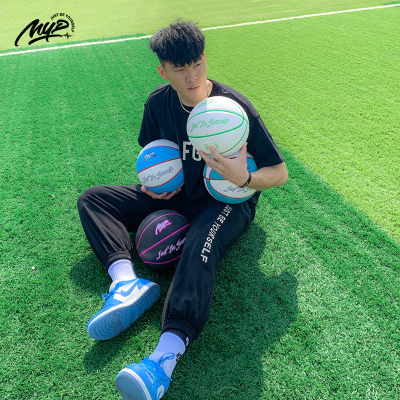Normal heart with the new No. 7 cement floor adult game ball indoor and outdoor general basketball wear-resistant genuine
