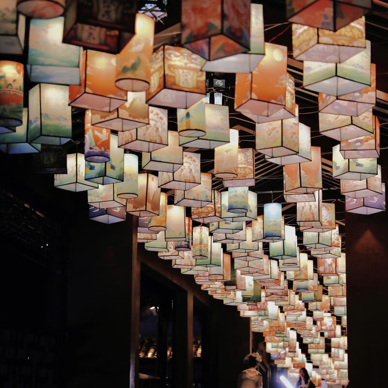 May Day Special-Shaped Lanterns, Waterproof Chinese-Style Advertising Lanterns for Balconies, Tourist Areas, Ancient Towns, Decorative Lanterns for Outdoor Use, Sheepskin Lanterns from Manufacturers