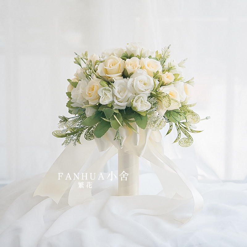 Certificate photo bride wedding wedding Korean-style hand-held flowers simulation rose photo props home decoration bouquet