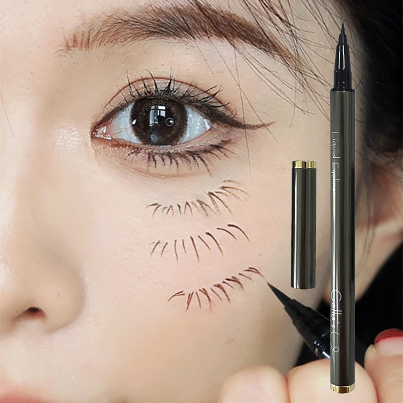 Extremely Fine Eyeliner Pen liquid pen speed dry sleeper shaded pen down to easy drawing eyelash waterproof lasting without fainting soft hair