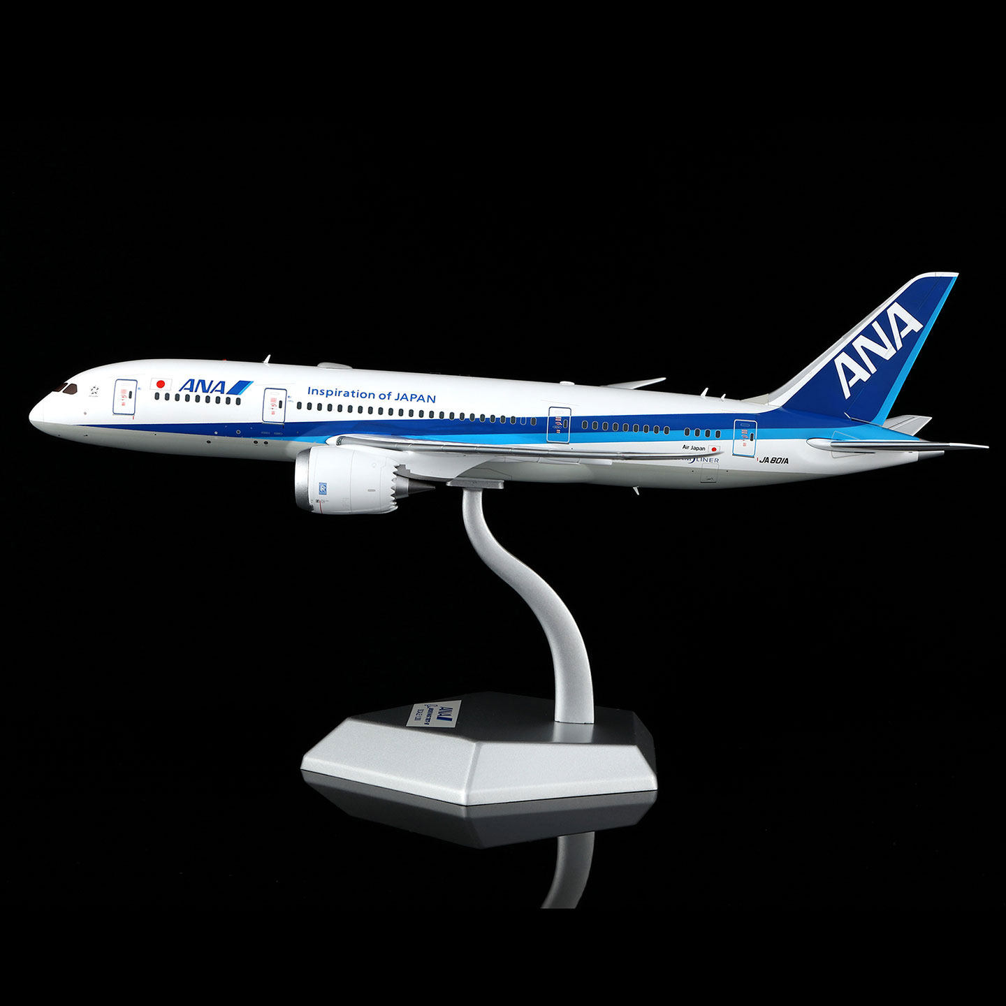 SQ Wings 1:200 全日空航空B787-8 JA801A JA802A 合金飞机模型