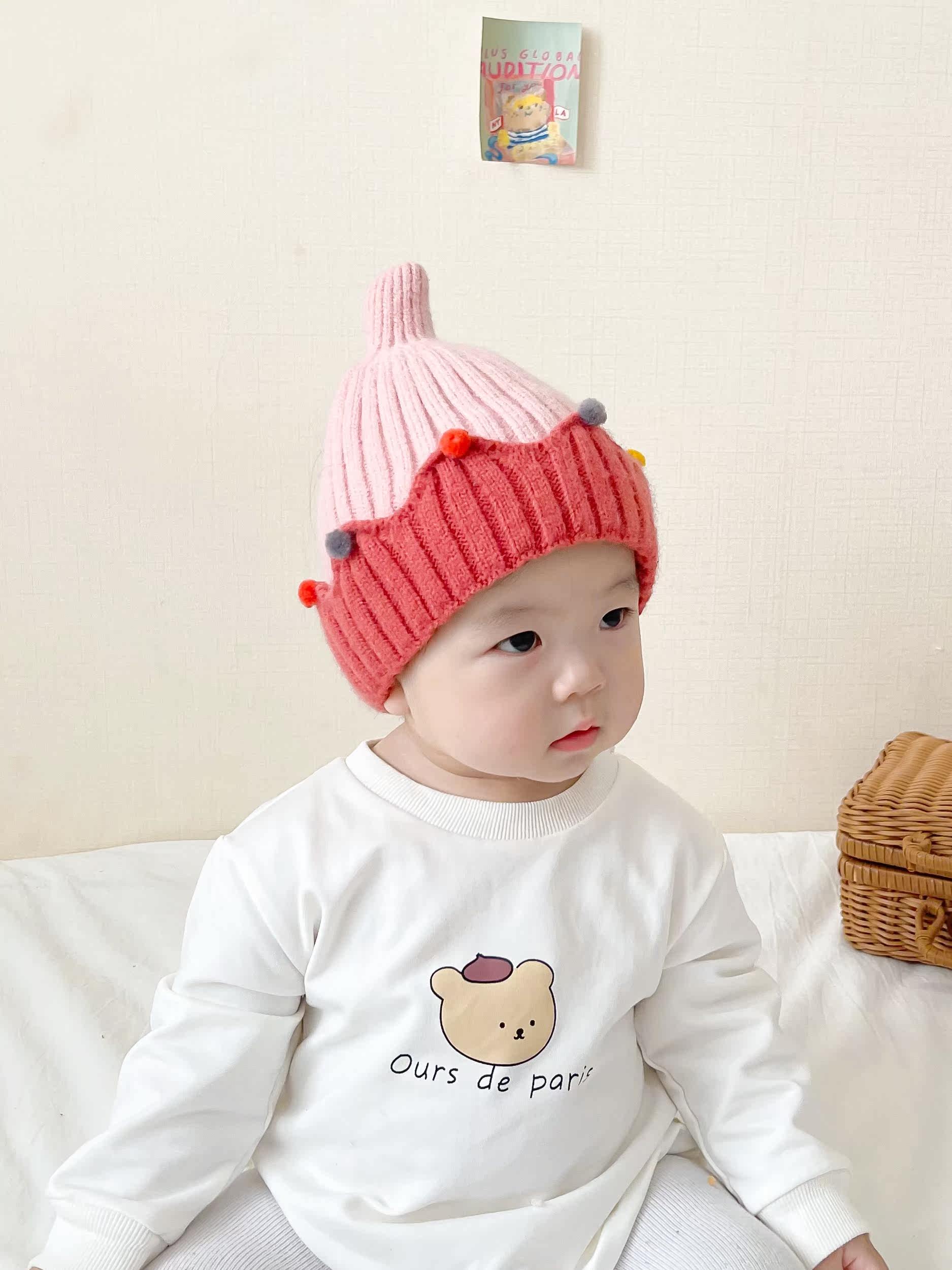 Baby hat autumn and winter infant pointed pacifier hat cute baby pullover hat warm children's woolen hat