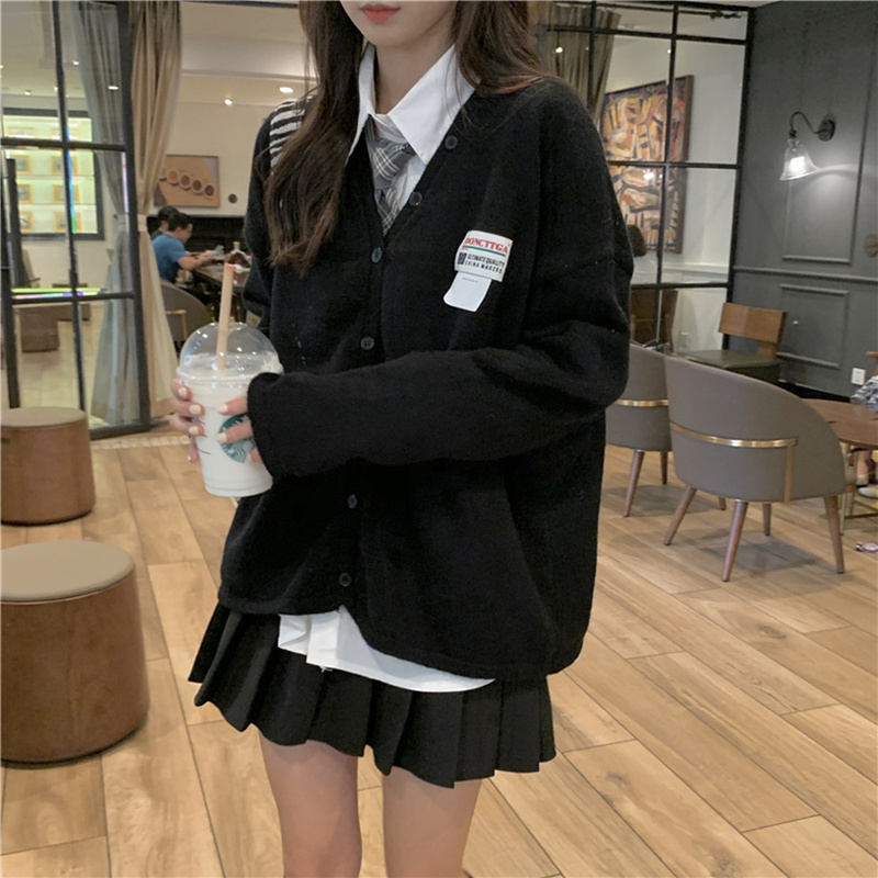 Autumn New British and Japanese Style Shirt and Sweater Two-Piece Set for Female Students, Knitted Cardigan and Pleated Skirt, Preppy Style Suit Autumn New British and Japanese Style Shirt and Sweater Two-Piece Set for Female Students, Knitted Cardigan and Pleated Skirt, Preppy Style Suit