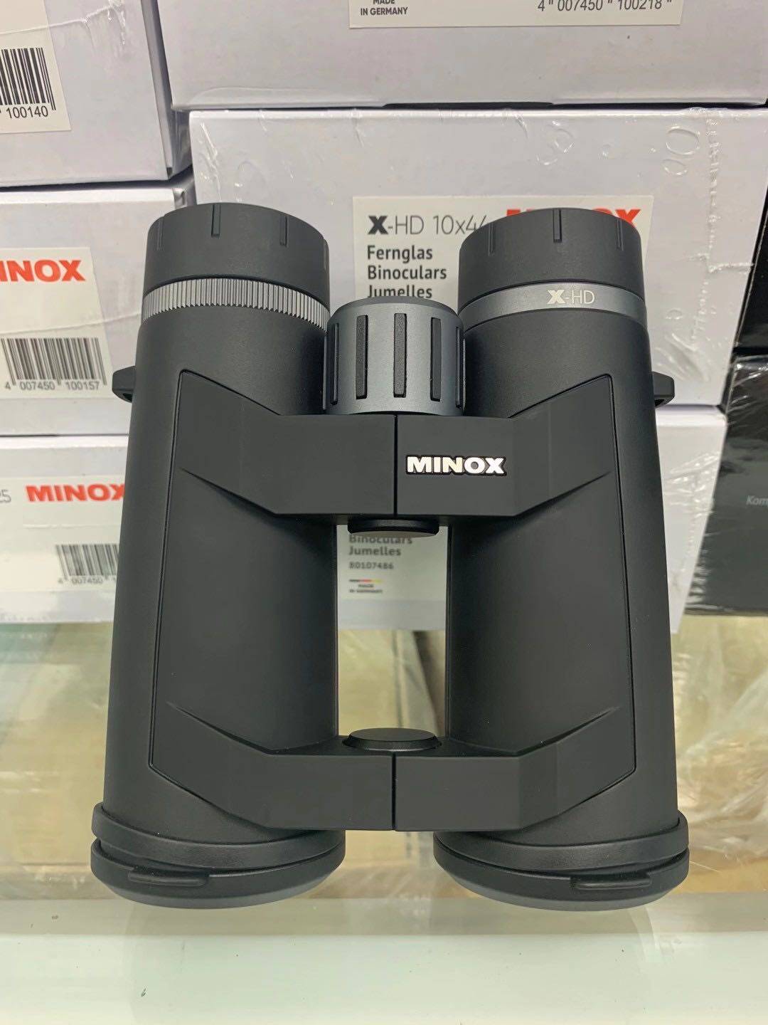 German Merlot MINOX new HD glass X-HD10x44 binoculars this summer