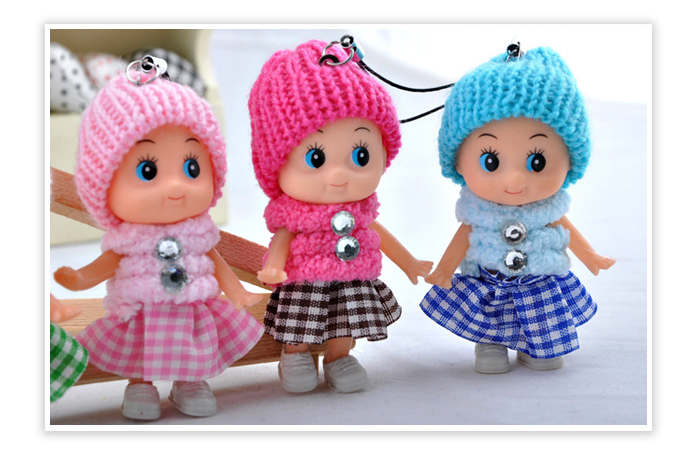 Fuzzy doll wedding creative novelty small gift company activity practical pendant 1-2 yuan factory direct sales hot sale