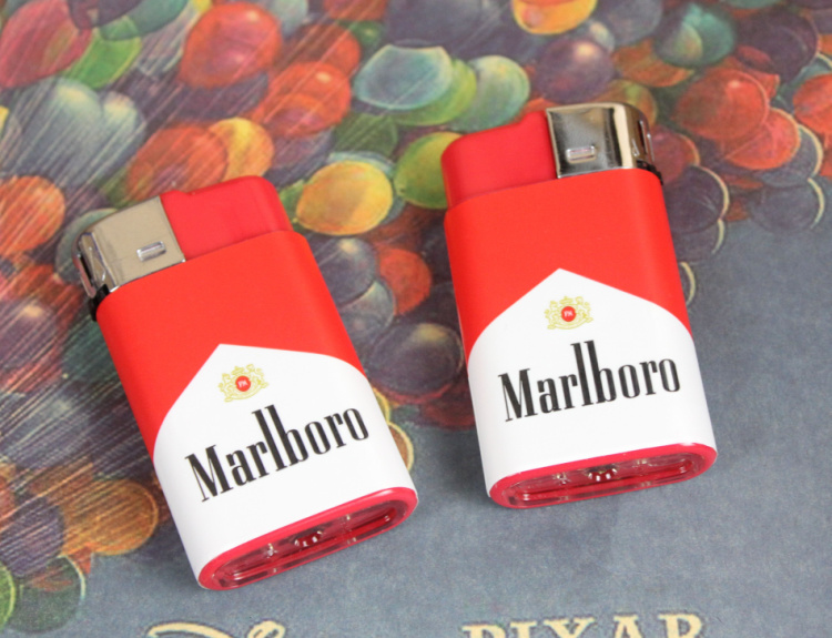 Nhãn hiệu thuốc lá Marlboro mới hoàn toàn nhẹ hơn bật lửa cricket