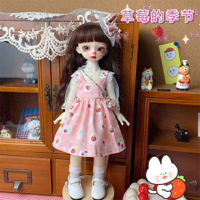 taobao agent [Strawberry milk past] BJD6 points cute doll skirt Sweet baby clothes 30 cm sling lace skirt favorite pink