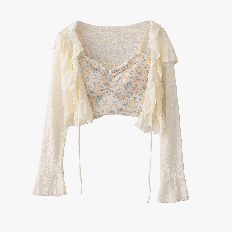 Sun Protection Cardigan, Thin Outer Layer, Lace Blouse with Bell Sleeves, Short Trendy Shawl for Women, Summer Wear with a Slip Dress Sun Protection Cardigan, Thin Outer Layer, Lace Blouse with Bell Sleeves, Short Trendy Shawl for Women, Summer Wear with a Slip Dress
