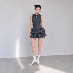 Niche Clothing Stylish Retro Hollow-Out Sleeveless Dress Hot Girl Slimming A-Line Pleated Short Skirt
