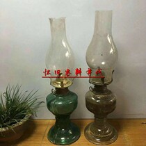 Special antiques Old-fashioned kerosene lamp cover bulb sub-lamp folk nostalgia Cultural Revolution old objects hotel decorations