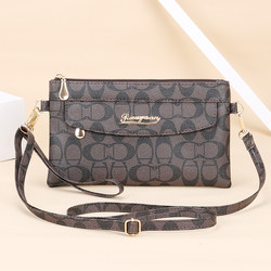 2026 New Women's Bag Korean Style Crossbody Bag Versatile Shoulder Bag Fashionable Women's Mobile Phone Bag Ladies' Mom Small Crossbody Bag