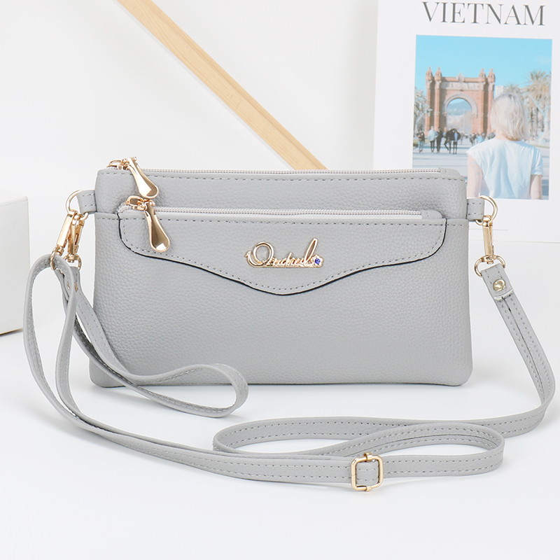 Genuine Leather Texture 2026 New Style Women's Bag for Middle-Aged Moms, Shoulder Bag, Women's Crossbody Bag, Fashionable Phone Bag, Clutch Bag Genuine Leather Texture 2026 New Style Women's Bag for Middle-Aged Moms, Shoulder Bag, Women's Crossbody Bag, Fashionable Phone Bag, Clutch Bag