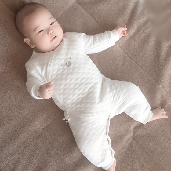 Newborn baby clothes, autumn and winter pure cotton warm quilted newborn male and female baby jumpsuits, infant and toddler thickened winter clothes