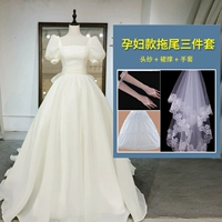 Беременные женские модели хвоста, чтобы получить три куски