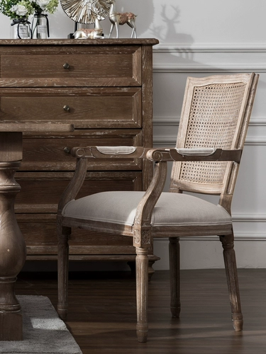 Французский антикварный обеденный стул, стул для ресторана типа «постель и завтрак» из американского цельного дерева из ротанга, старинный старый стул для свадебной фотостудии в европейском стиле