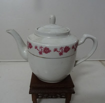 Jianguo to the Cultural Revolution Jingdezhen Dongfeng porcelain factory old teapot tea set white porcelain decals big teapot nostalgic antique props