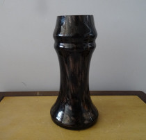 Old vase flowers in the 80 s bamboo-shaped black glass gilt old ornaments full-product physical photo movie props