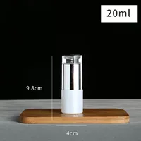 Спрей-краска, распылитель емкостью 20 мл + одна капля ртутного колпачка.