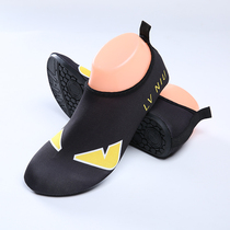 Men and women diving shoes super light snorkeling shoes swimming traceability shoes outdoor sandals treadmill special shoes children non-slip