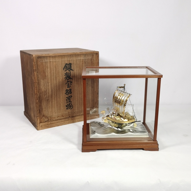 Imported Silver Sailing Ship Phoenix Treasure Ship Silver Vessel Old Silverware Craft Gift Decoration Ornament with Glass Cover and Wooden Box