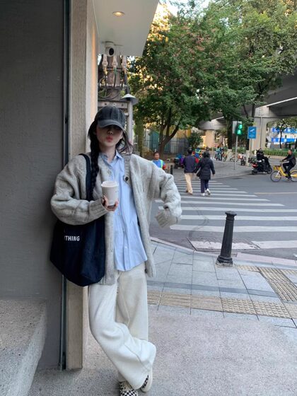 韩系简约灰色麻花毛衣女开衫宽松春秋慵懒风2025年新款针织衫外套