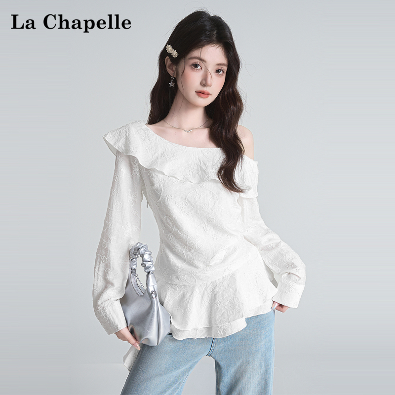 La Chapelle Off-Shoulder Ruffled Jacquard Embroidered White Long-Sleeve Shirt for Women, Early Autumn Versatile Blouse, Off-Shoulder Top