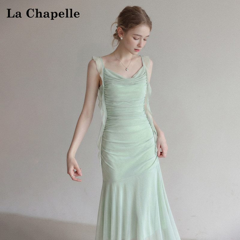 La Chapelle Resort-Style Green Pleated Waist-Cinching Sleeveless Strap Dress for Women, Summer Slim-Fit Bodycon Fishtail Dress