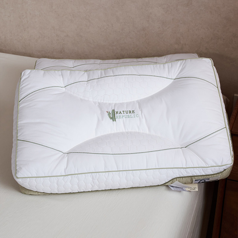 Pure cotton grass This cactus embroidery Antibacterial Styling Pillow High-end Hotel Pillow Inner single soft and moderate does not collapse