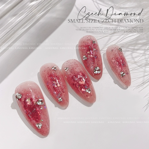 Бриллиантовый маленький трехмерный стеклянный алмаз для маникюра со стразами для ногтей, популярно в интернете