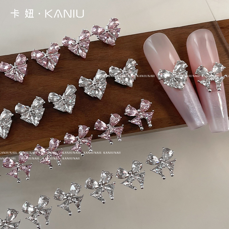 Finished Nail Art with Heart-Shaped Rhinestones, Internet-Famous Super Shiny Silver Flat-Bottomed Butterfly Zircon Stackable Rhinestone Material Kit for Nail Decorations