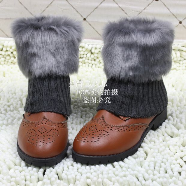 Thu đông 2018 mới Hàn Quốc hoang dã tóc ngắn sang trọng leggings vớ giả thỏ lông bốt set chân đặt phiên bản Hàn Quốc của bìa chân tất dệt kim